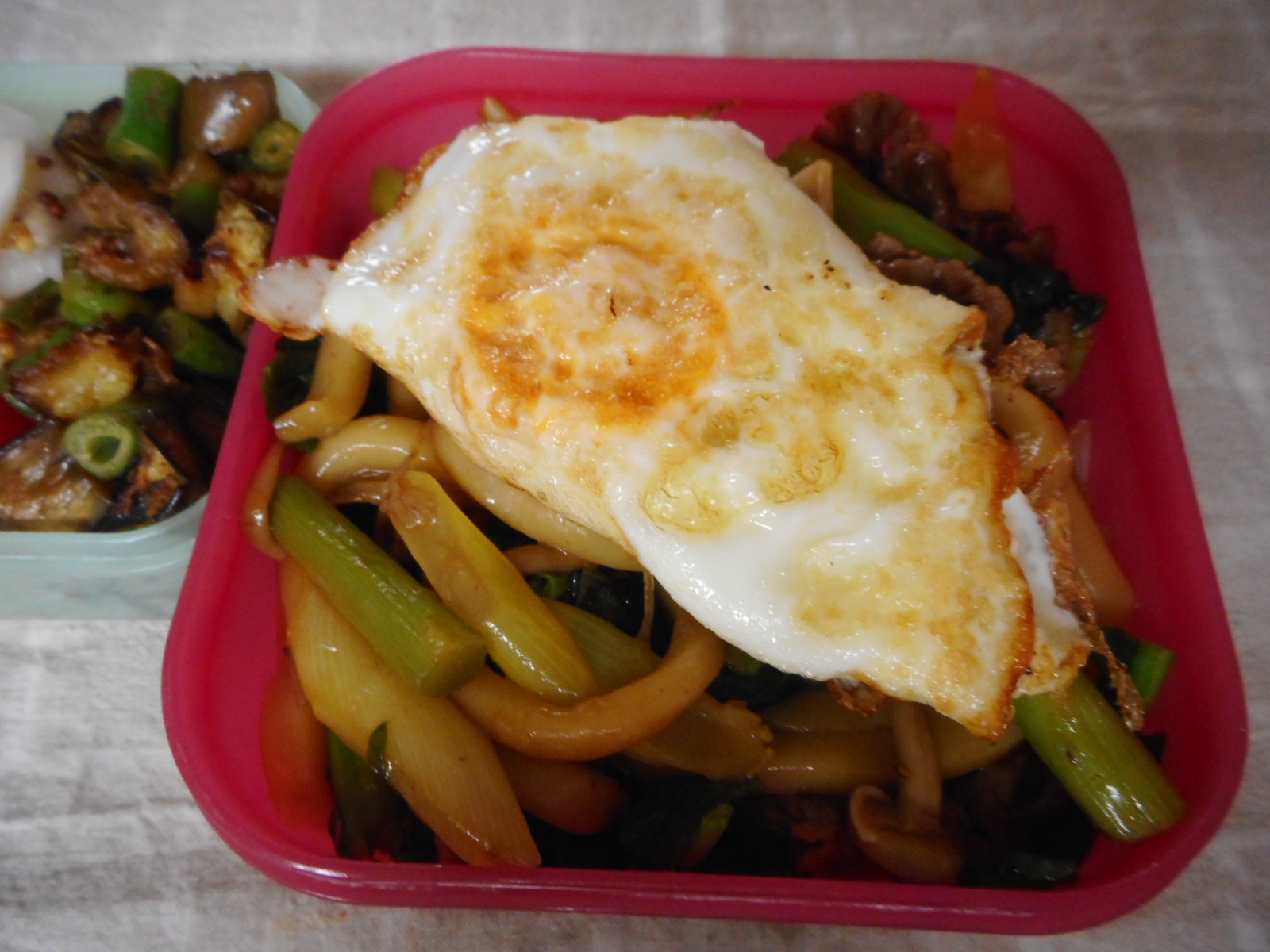 牛肉とのらぼう菜の焼うどん