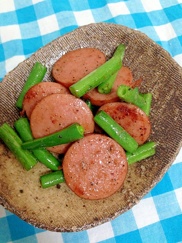 お弁当に！フランクフルト&インゲン炒め♡