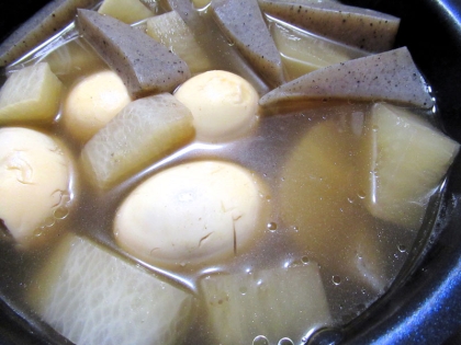 簡単☆大根とちくわとたまごのおでん風煮