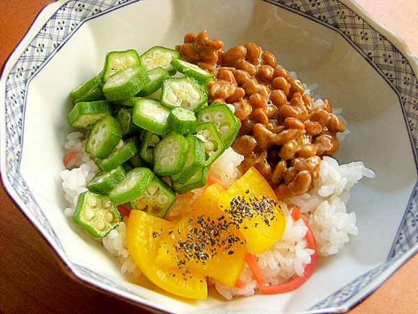 納豆ご飯を美味しく❤紅生姜＆沢庵＆オクラ＆ゴマ♪