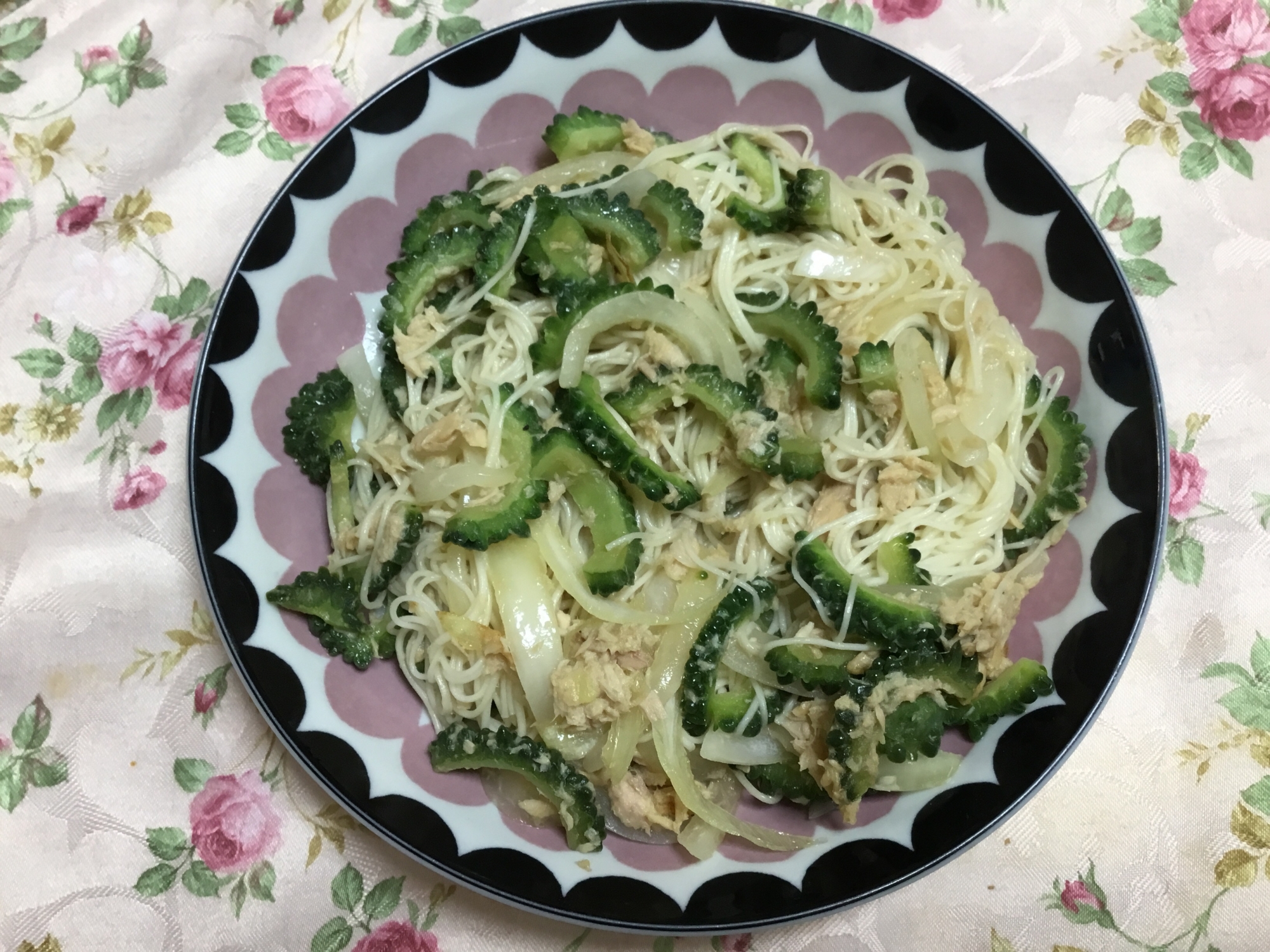 ゴーヤとシーチキンのそうめんチャンプル