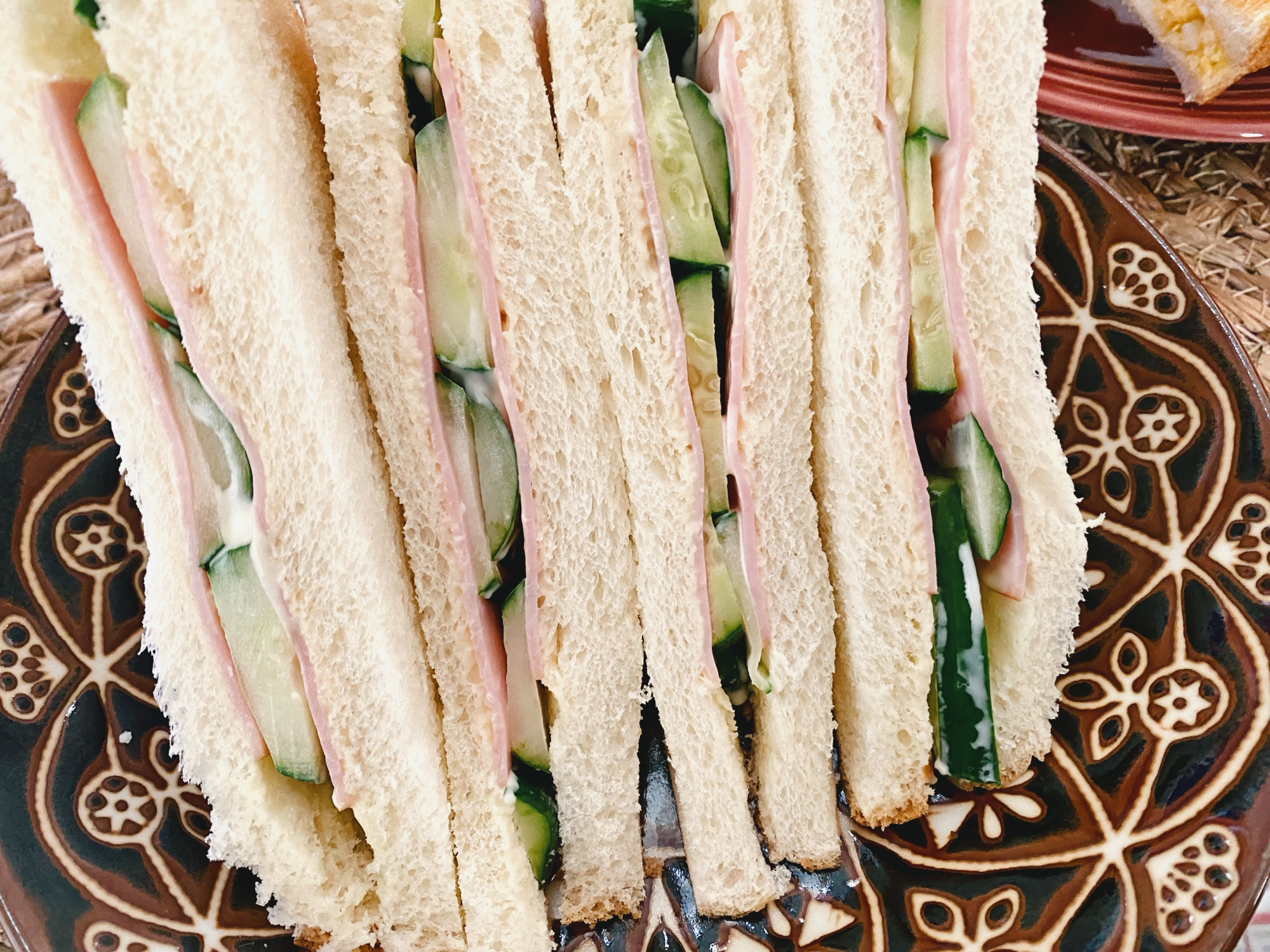 ❁♥♬ハムときゅうりのサンドイッチ❁♥♬