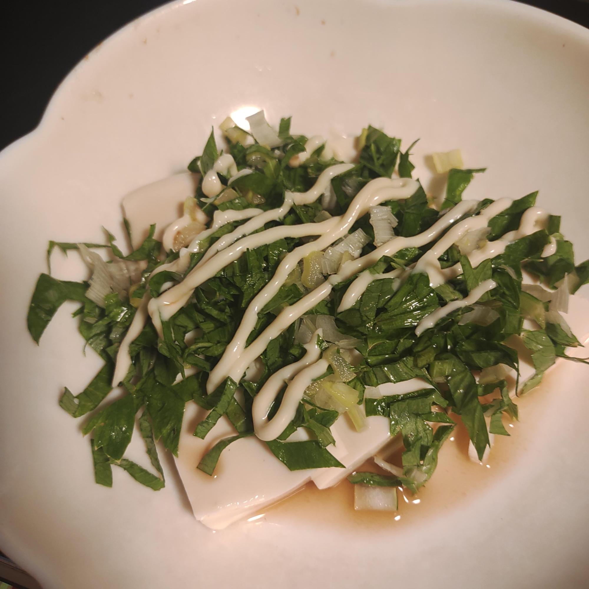 セロリ、長ねぎ、マヨポン冷奴