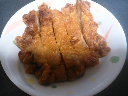 鳥のチーズ入り衣揚げ