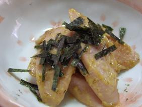 お魚ソーセージの味噌マヨマスタード炒め