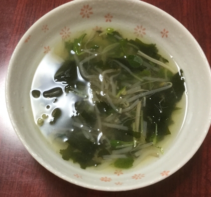 もやしと豆苗の味噌汁