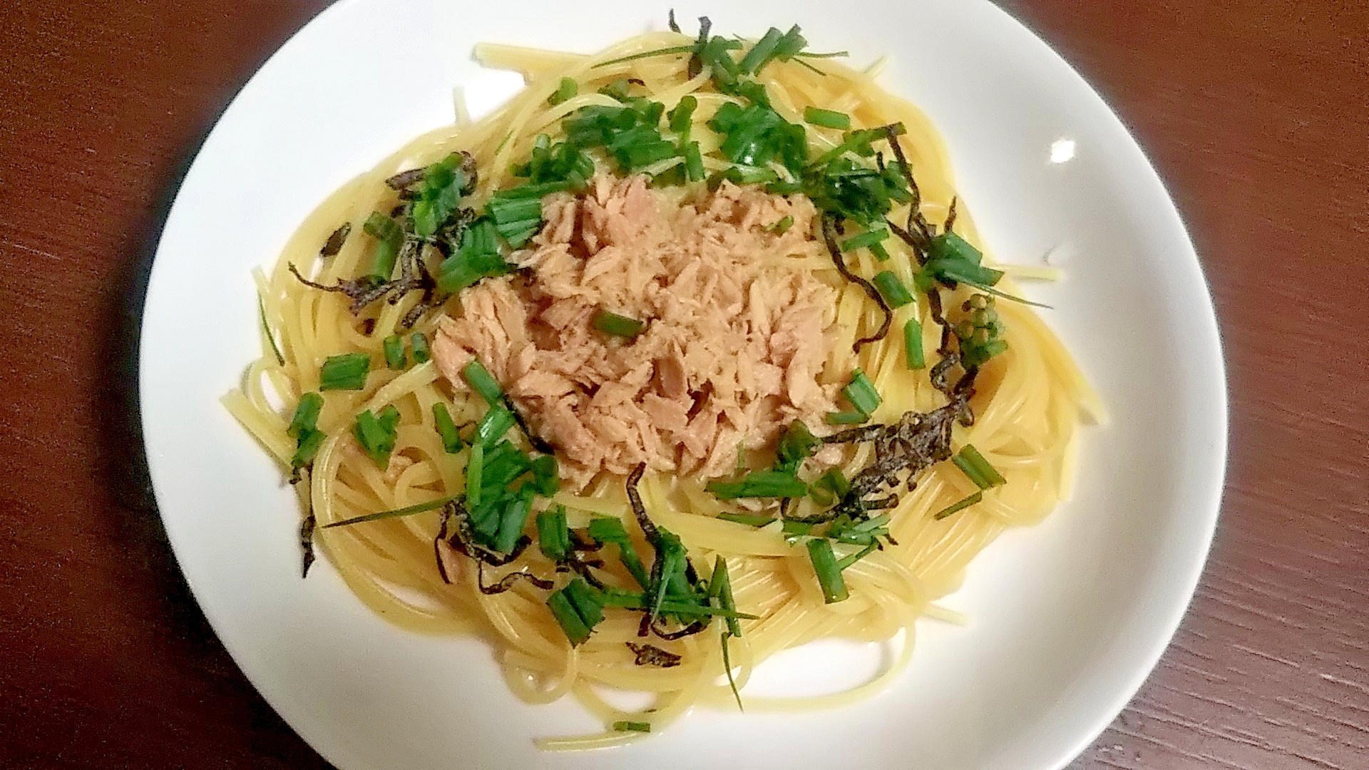 パスタを茹でたら９割完成☆ツナと塩昆布のパスタ