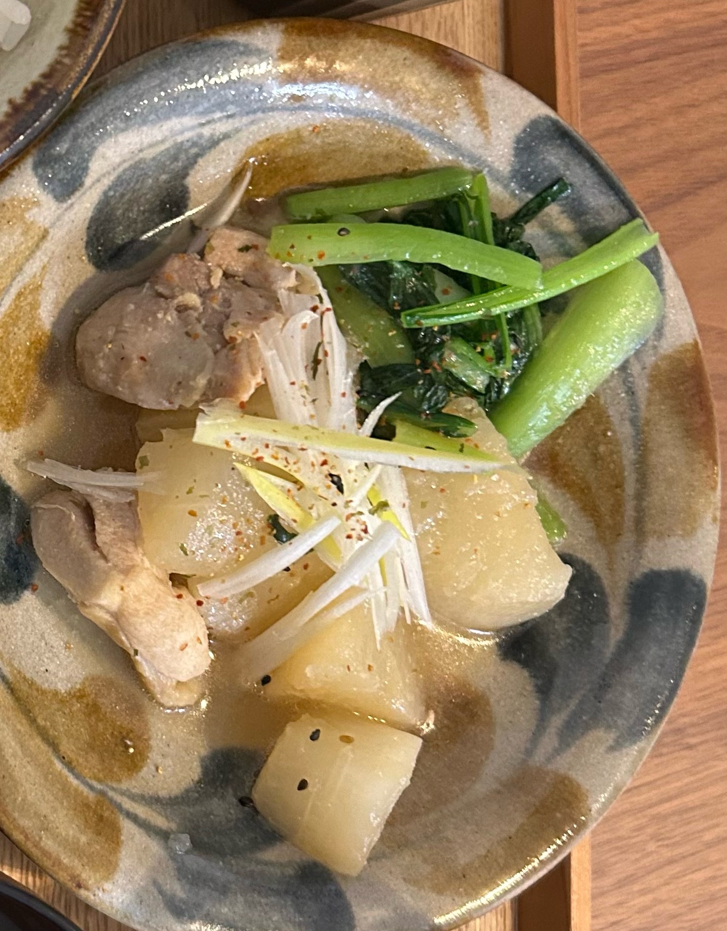 大根と鶏肉の中華煮込み
