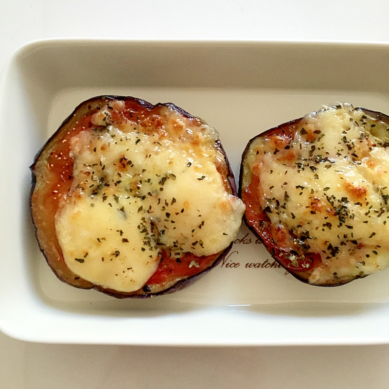 丸い加茂なすで ピザ風焼きなす♪