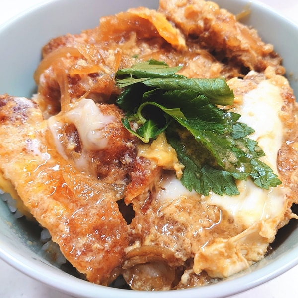 フライパンで一度に作る カツ丼 レシピ 作り方 By ももプリン 楽天レシピ フライパンで一度に作る カツ丼 レシピ 作り方 By ももプリン 楽天レシピ