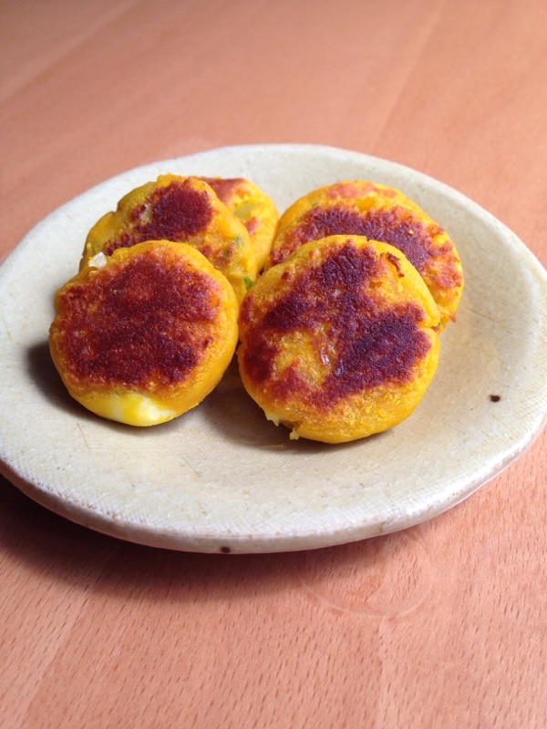 離乳食 かぼちゃとクリームチーズのおやき レシピ 作り方 By ちーたまちー 楽天レシピ