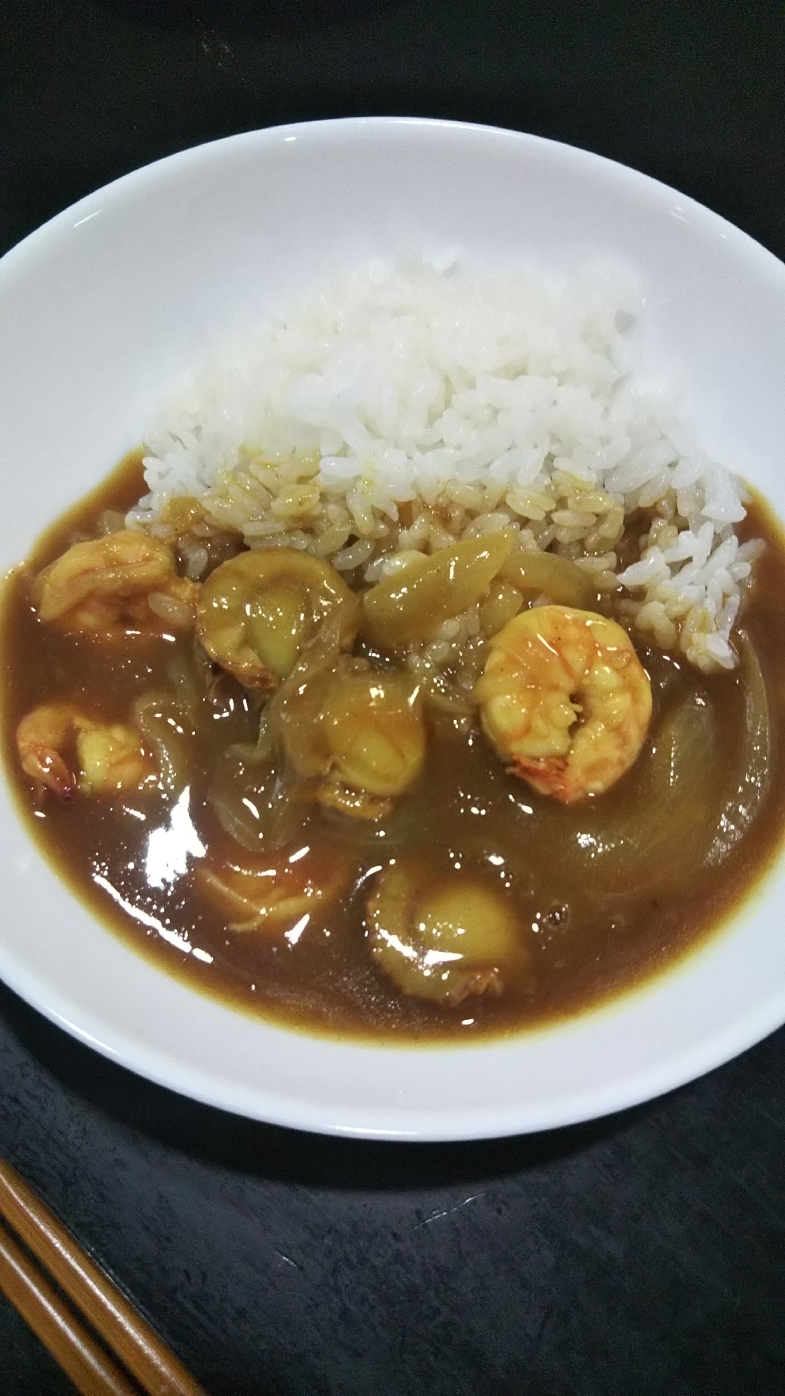 ベビーホタテとえびのカレー