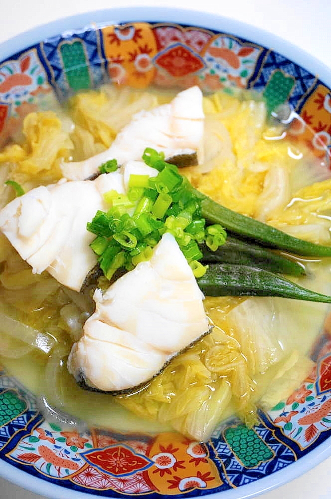 フライパンで蒸し煮するだけ 鱈と白菜の酒蒸し レシピ 作り方 By Oppeke22 楽天レシピ