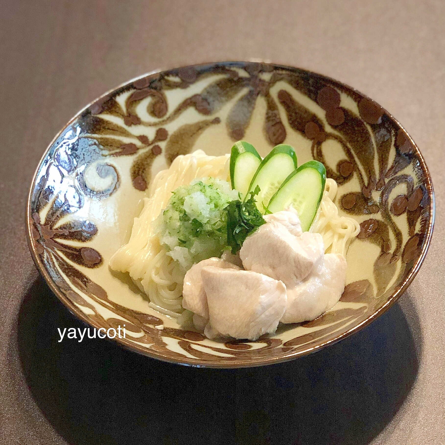 かぼすでさっぱり水晶鶏うどん