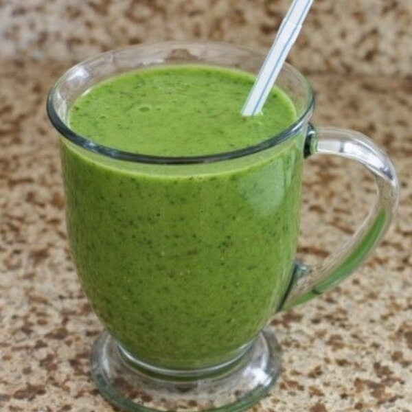 簡単 チアシードとケールのグリーンスムージー レシピ 作り方 By Ringo S Cafe 楽天レシピ 簡単 チアシードとケールのグリーンスムージー レシピ 作り方 By Ringo S Cafe 楽天レシピ