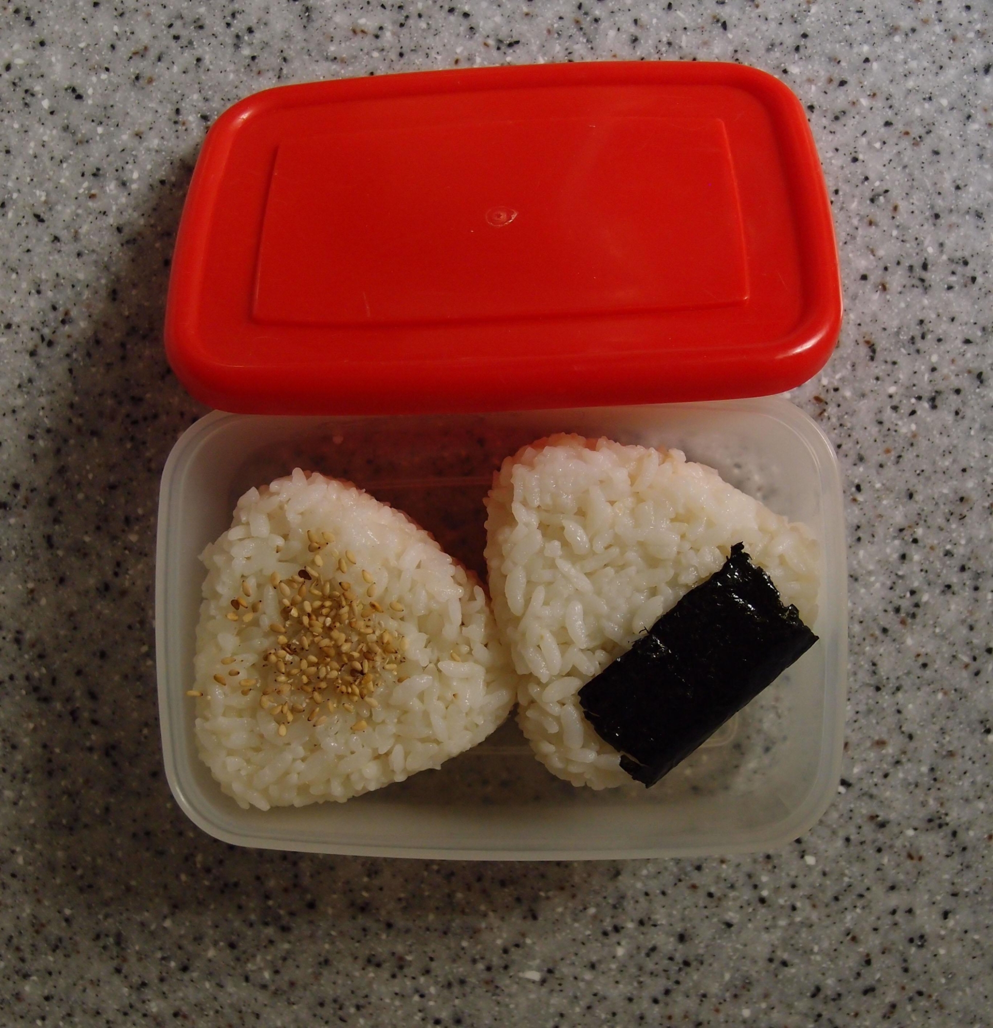 しまほっけのおにぎり弁当