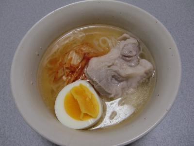 夏の定番　さっぱり冷麺