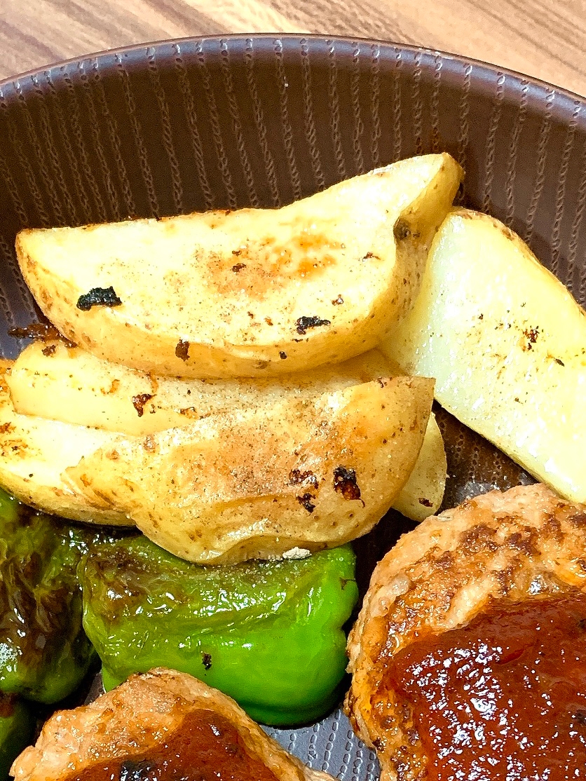 ハンバーグの付け合わせに 焼きじゃがいも レシピ 作り方 By みいーたんたん 楽天レシピ ハンバーグの付け合わせに 焼きじゃがいも レシピ 作り方 By みいーたんたん 楽天レシピ