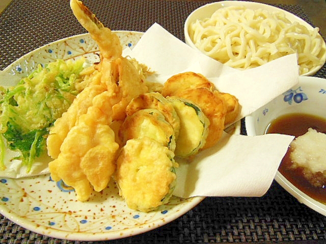 夏に美味しい たっぷり天ぷらうどん レシピ 作り方 By Kojarin7 楽天レシピ