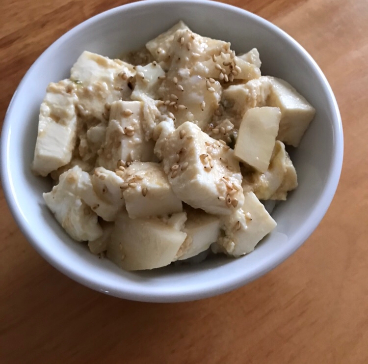 長芋と豆腐の卵白味噌炒め丼