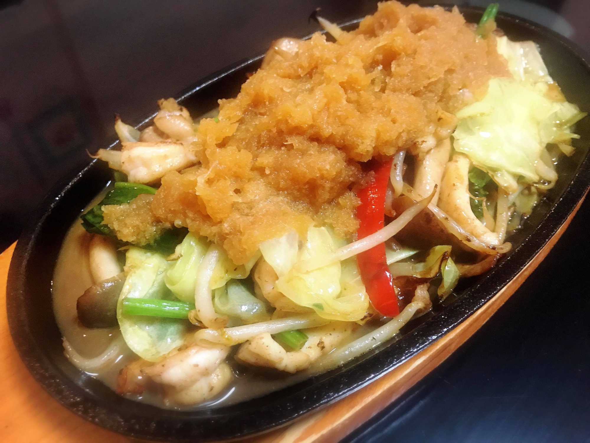 簡単 焦した野菜が甘い 五目鉄板焼の大根おろしがけ