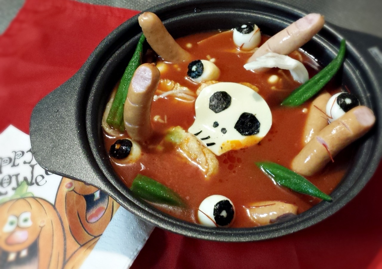 ハロウィンのトマト鍋 レシピ 作り方 By くっきんぐまみー 楽天レシピ ハロウィンのトマト鍋 レシピ 作り方 By くっきんぐまみー 楽天レシピ