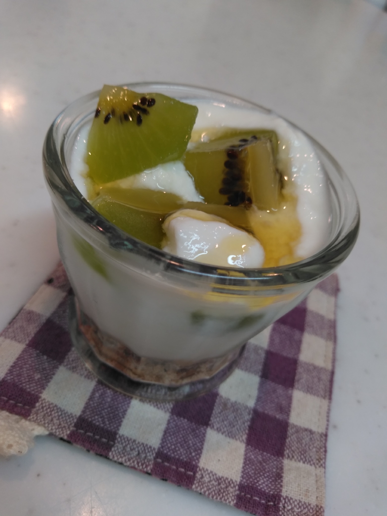 おやつに さっぱりヨーグルトパフェ レシピ 作り方 By リュウソウママ 楽天レシピ おやつに さっぱりヨーグルトパフェ レシピ 作り方 By リュウソウママ 楽天レシピ