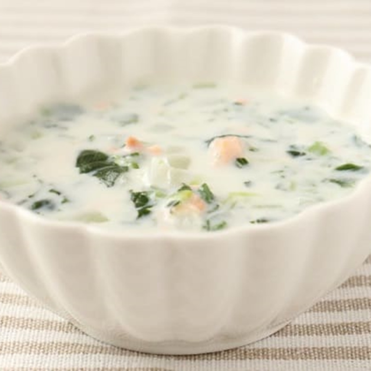 離乳食【後期】冷凍ほうれん草と鮭のクリームスープ レシピ・作り方