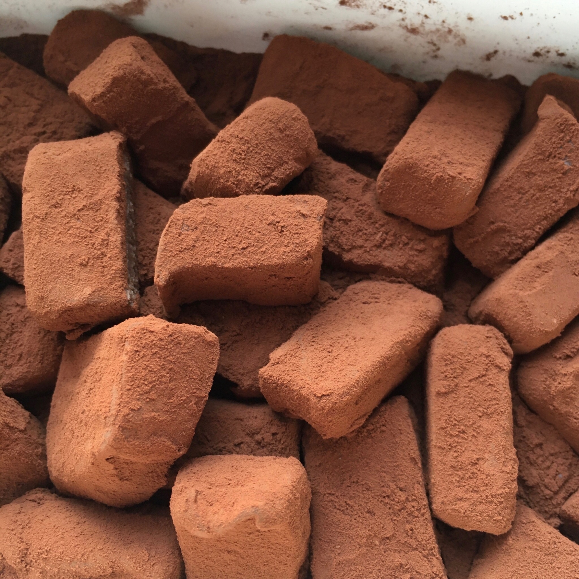 簡単 時短 材料3つの生チョコ 簡単お菓子 レシピ 作り方 By いぶりんあや 楽天レシピ 簡単 時短 材料3つの生チョコ 簡単お菓子 レシピ 作り方 By いぶりんあや 楽天レシピ