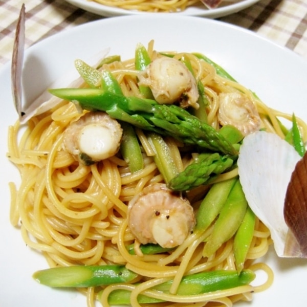 ホタテ アスパラ レモンバター香る和風パスタ レシピ 作り方 By yamat 楽天レシピ ホタテ アスパラ レモンバター香る和風パスタ レシピ 作り方 By yamat 楽天レシピ