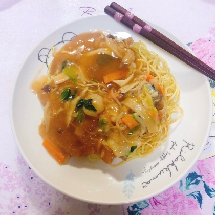 ハーフ＆ハーフ餡掛けだくだく♡はふはふッ‼皿うどん