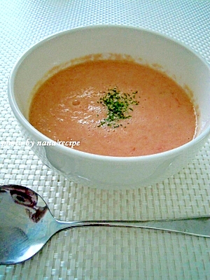 火を使わない！！簡単トマトの冷たいスープ