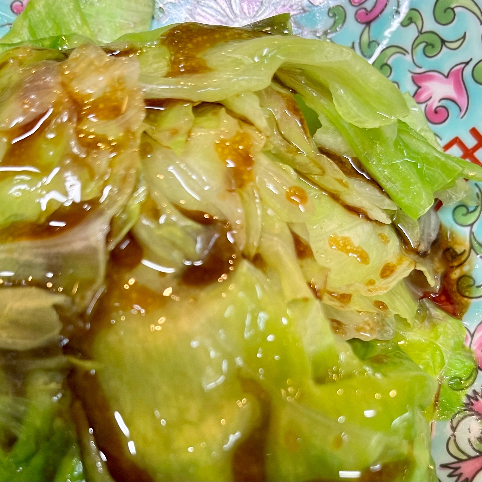 温レタス オイスターソースがけ