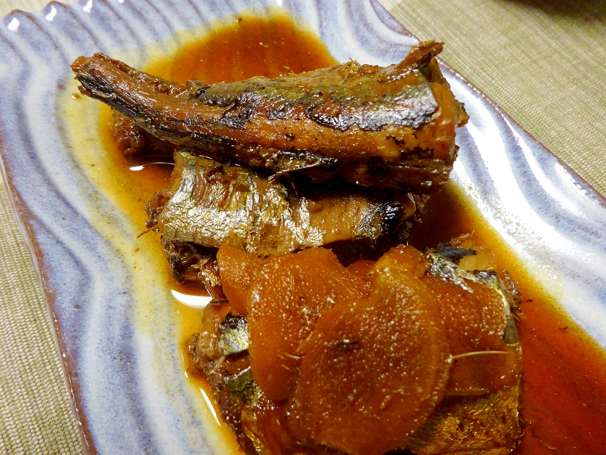 ■骨まで食べよう秋刀魚の生姜煮＆サンマサンド