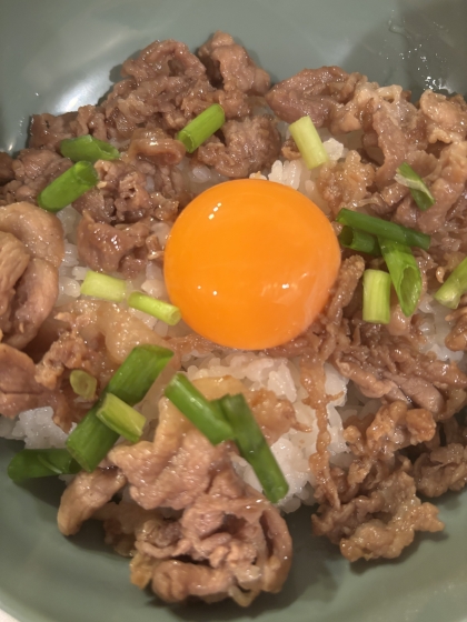 10分で夕飯完成☆月見豚丼☆