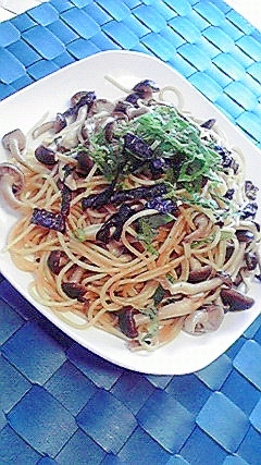 香り豊かなきのこの和風パスタ