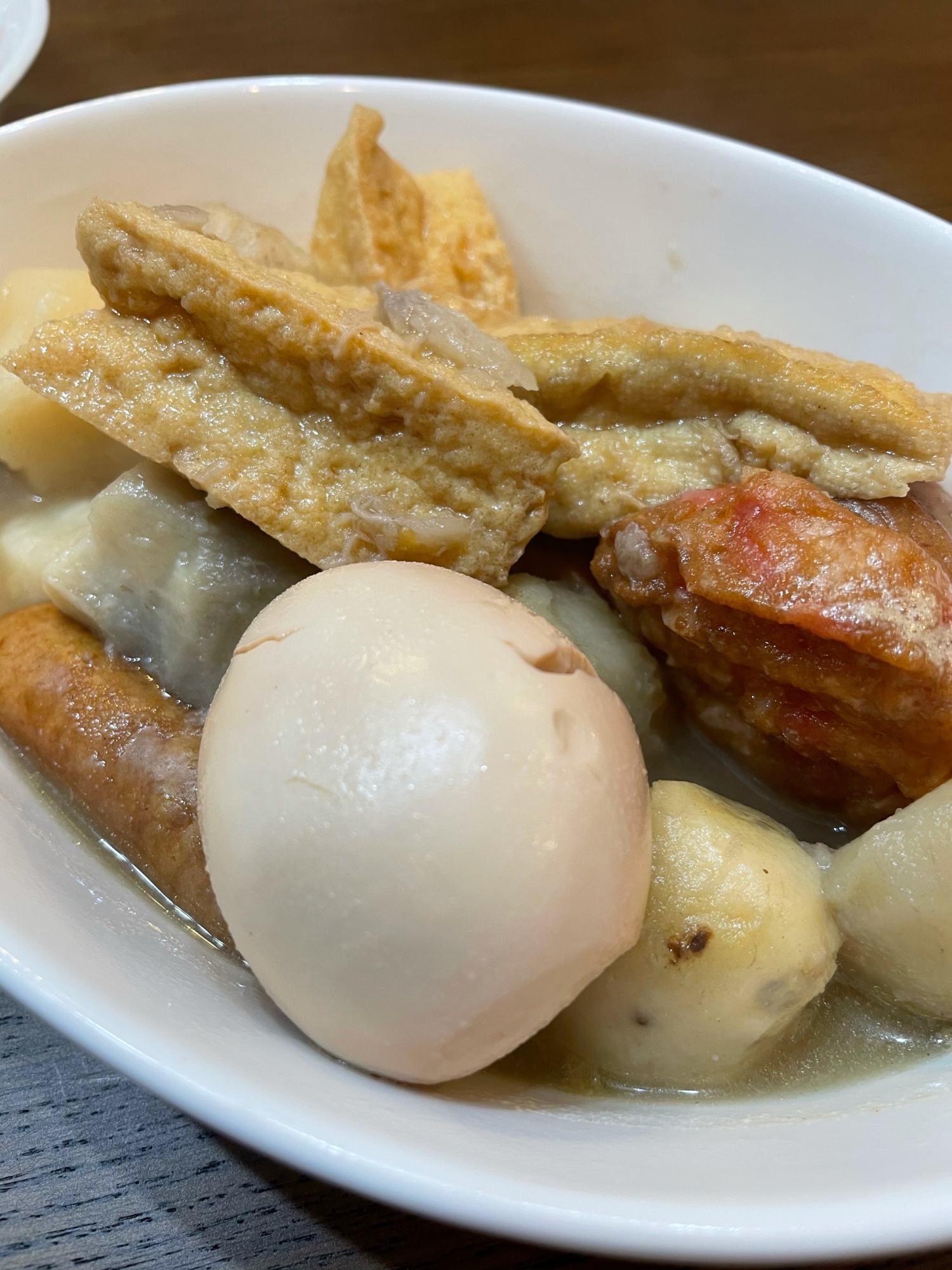 茹で玉子と練り物の煮物