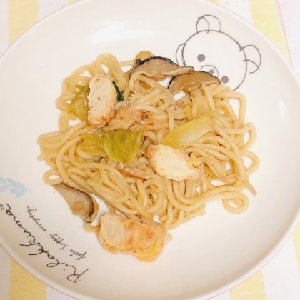 小松菜と角天の焼きうどん