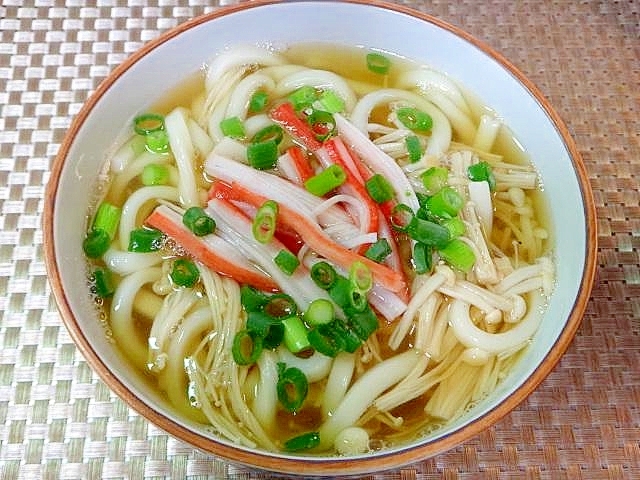 カニカマとえのきのうどん