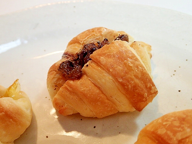 ピークリとレーズンとチョコ珈琲のクロワッサン