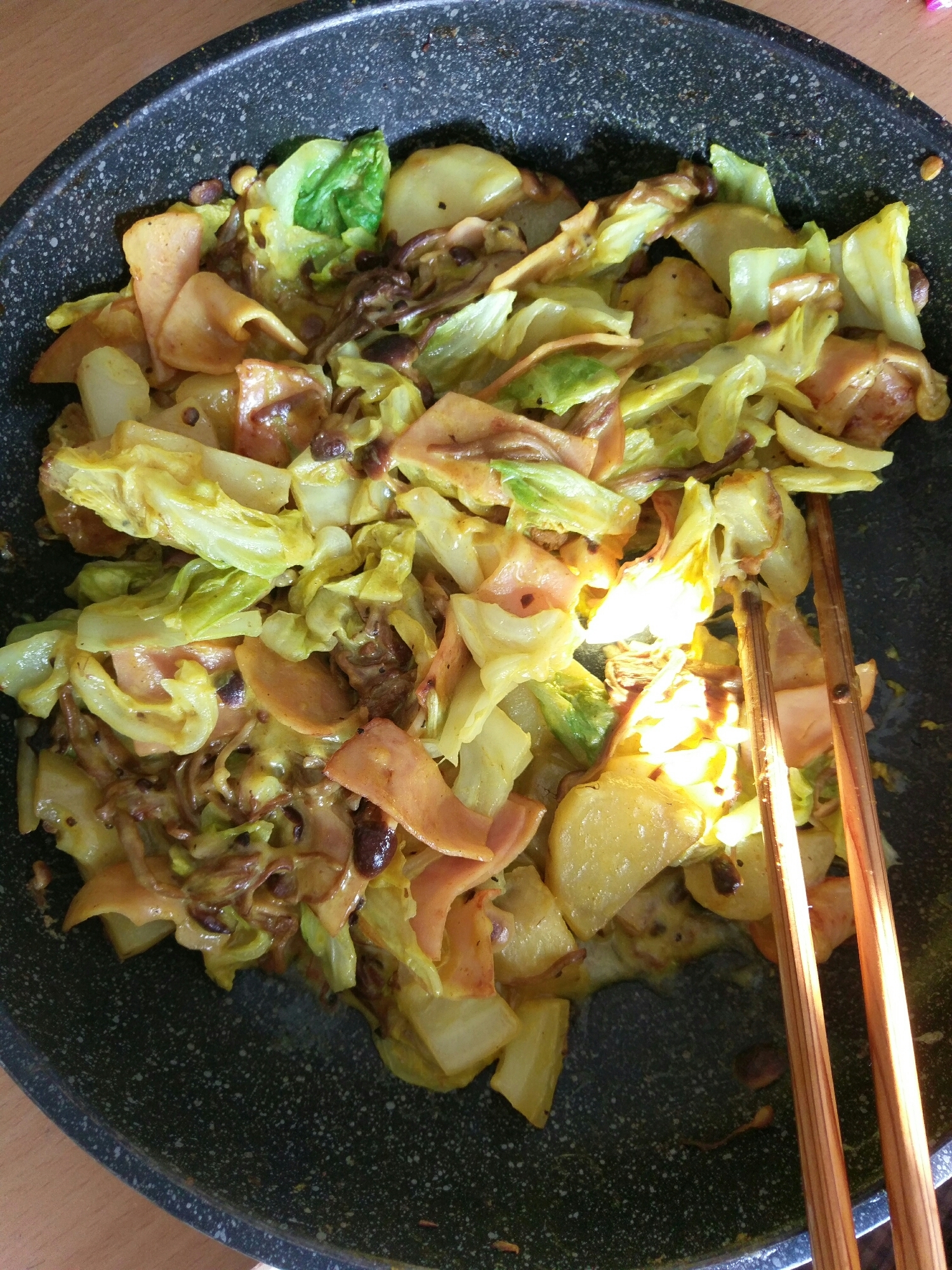 失敗しない！ハムと野菜のカレー&チーズ炒め