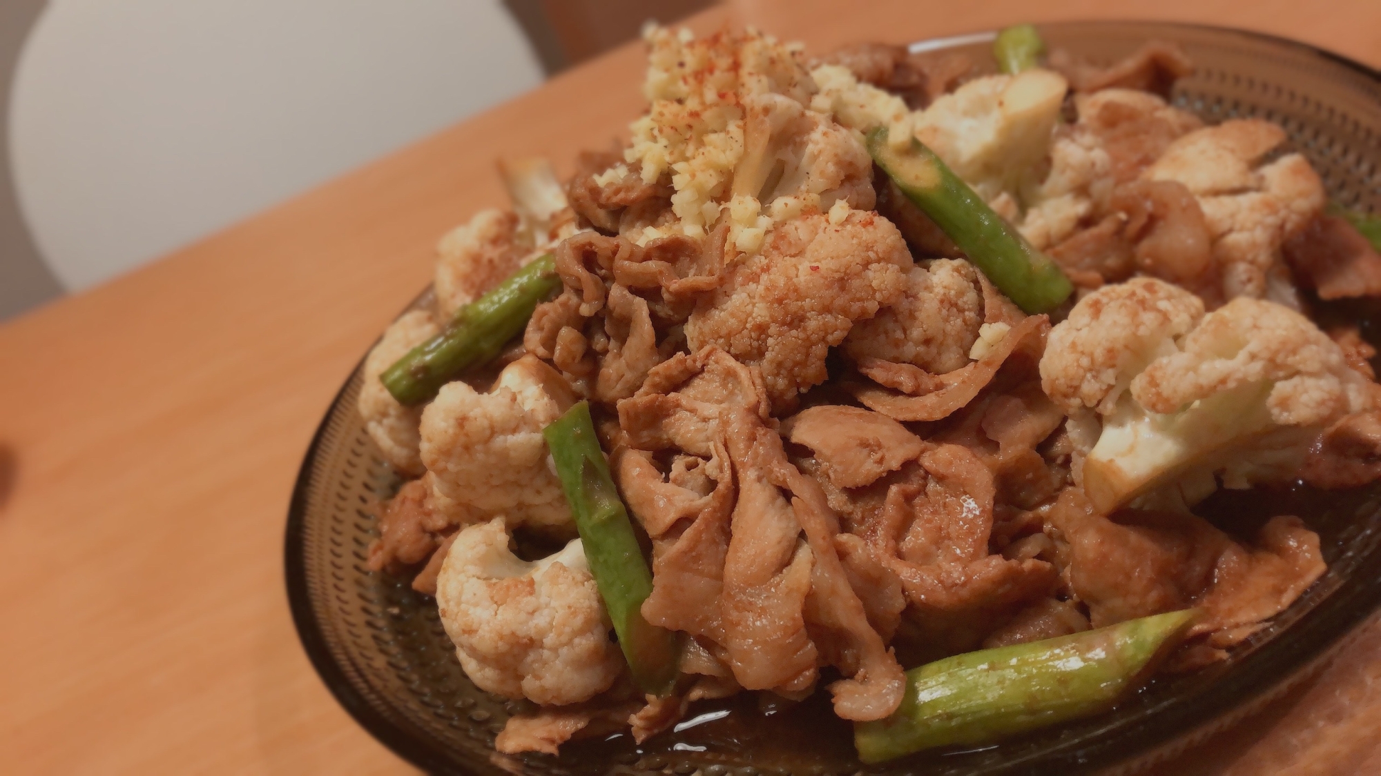 豚肉とカリフラワーの甜麺醤炒め