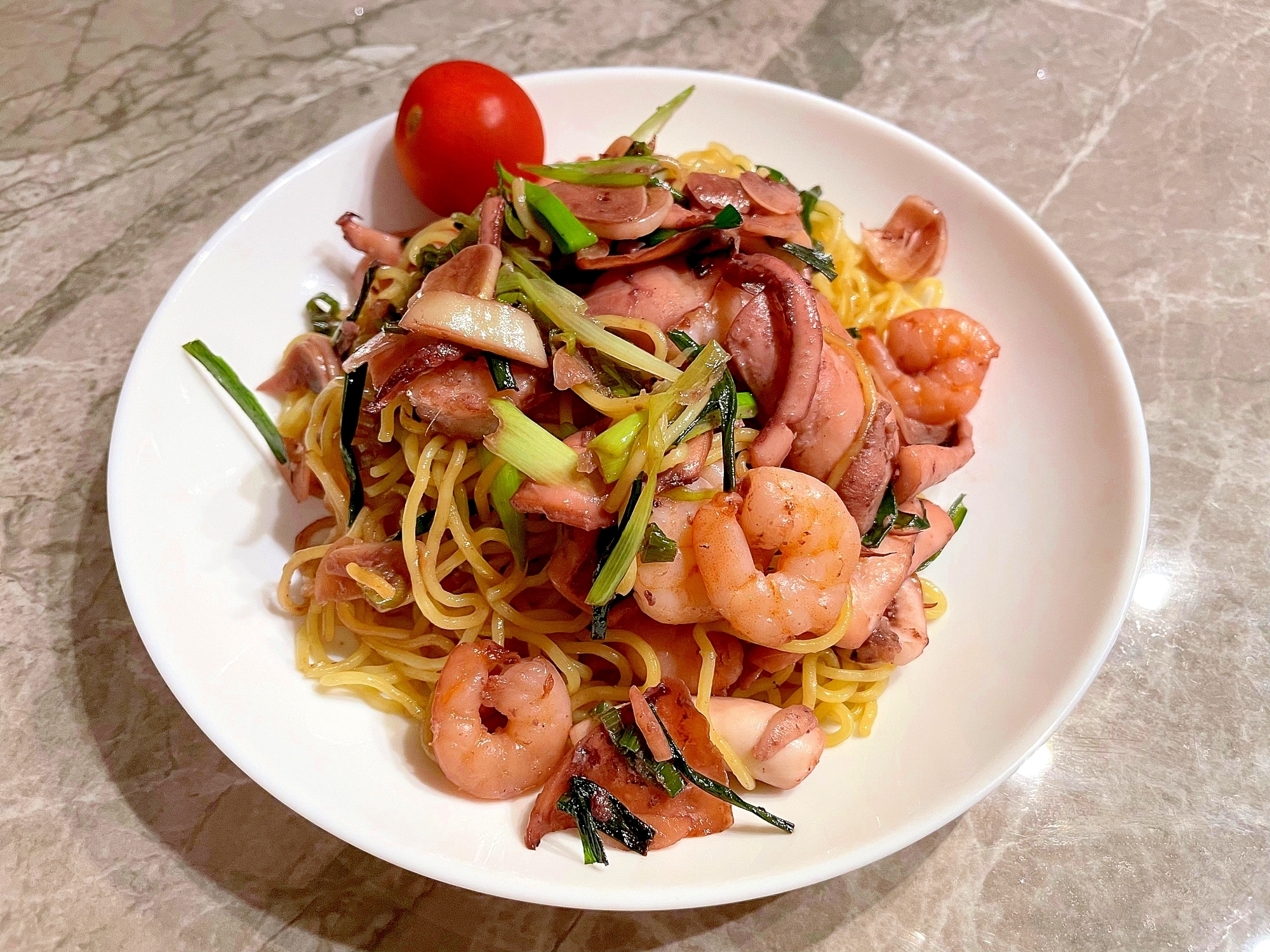 魚介をふんだんにつかった香味野菜の減塩塩焼きそば