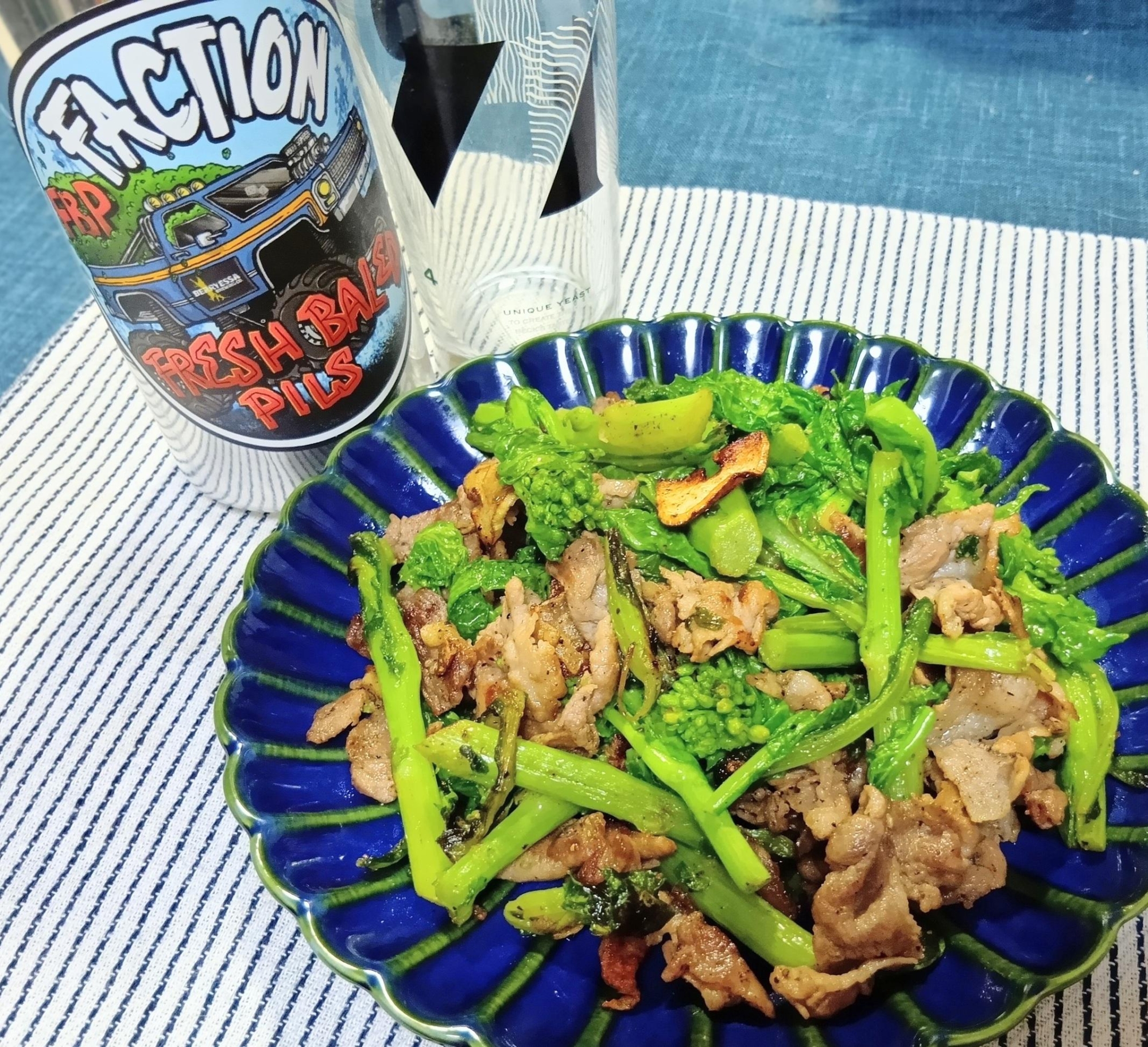 菜の花と豚肉のガーリックペッパー炒め