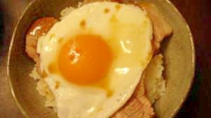 ご当地B級グルメ 焼き豚卵飯