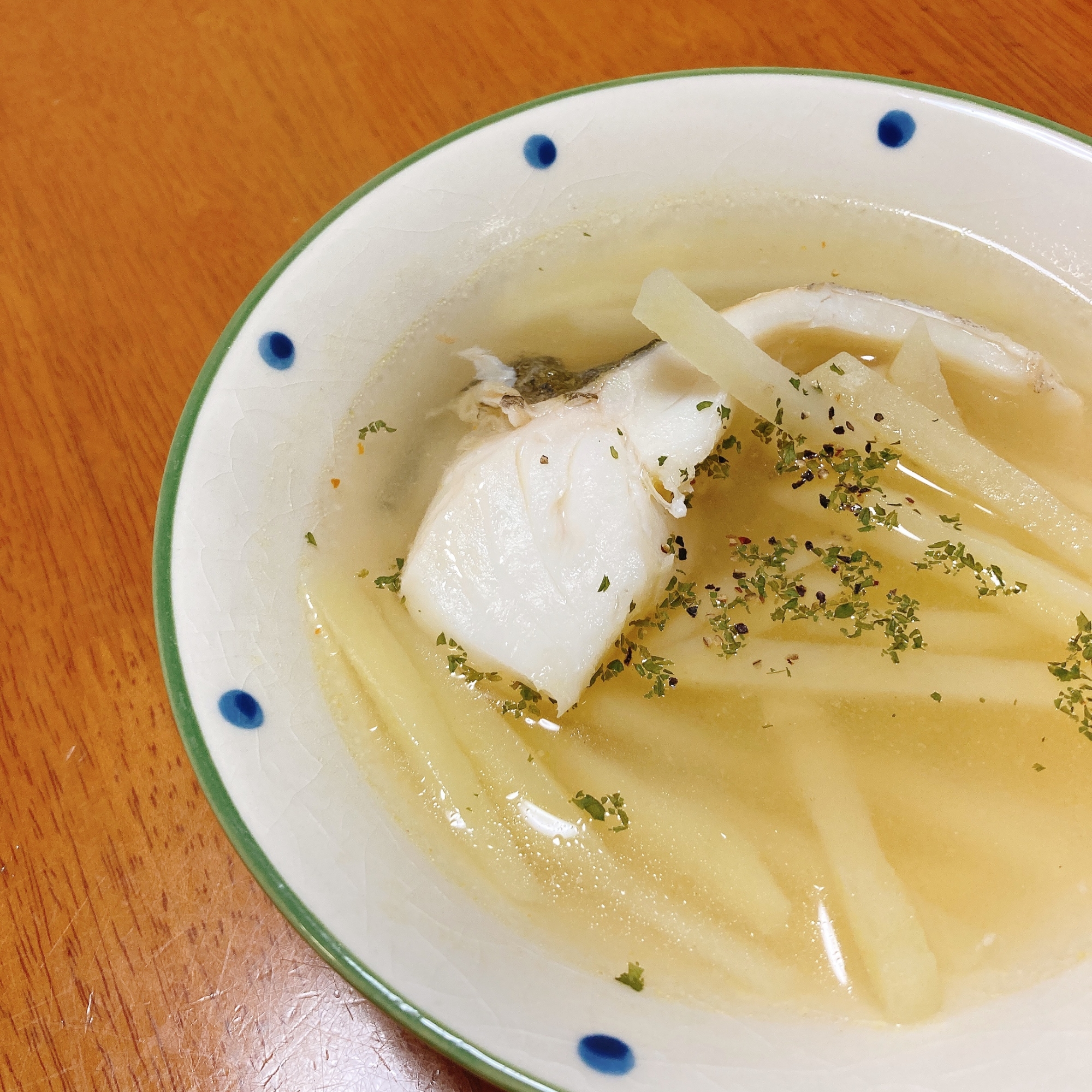 鱈とじゃが芋のオトナスープ
