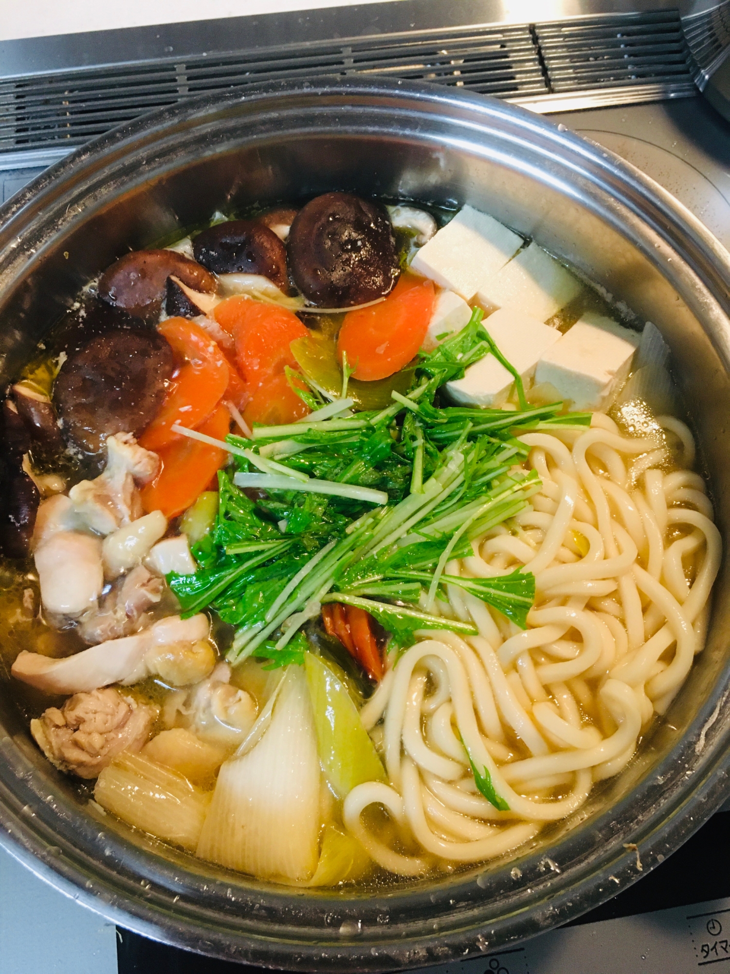 ゆずぽんでほっこり☆鶏もも肉のうどんすき☆