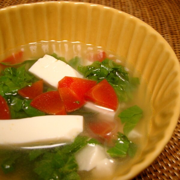 セロリ葉と豆腐の中華スープ レシピ 作り方 By Willow Cabin 楽天レシピ セロリ葉と豆腐の中華スープ レシピ 作り方 By Willow Cabin 楽天レシピ