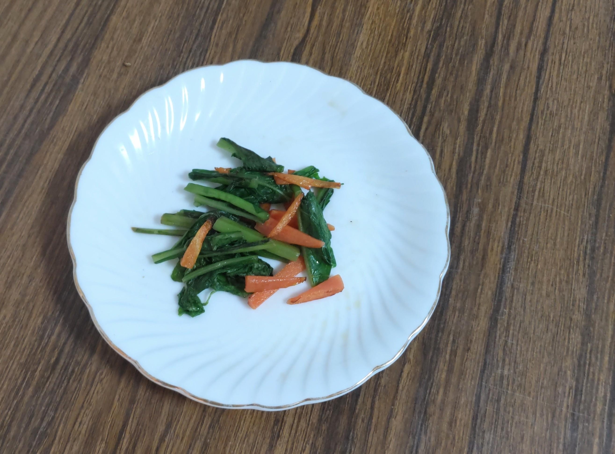 小松菜とにんじんの炒め物