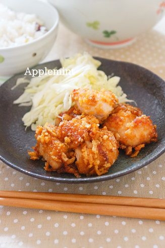 とんがりコーン衣の鶏のから揚げ